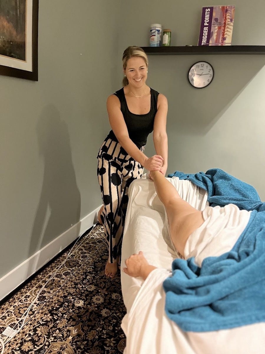 BODY-MASSAGE &SPA BY ELYSIAN