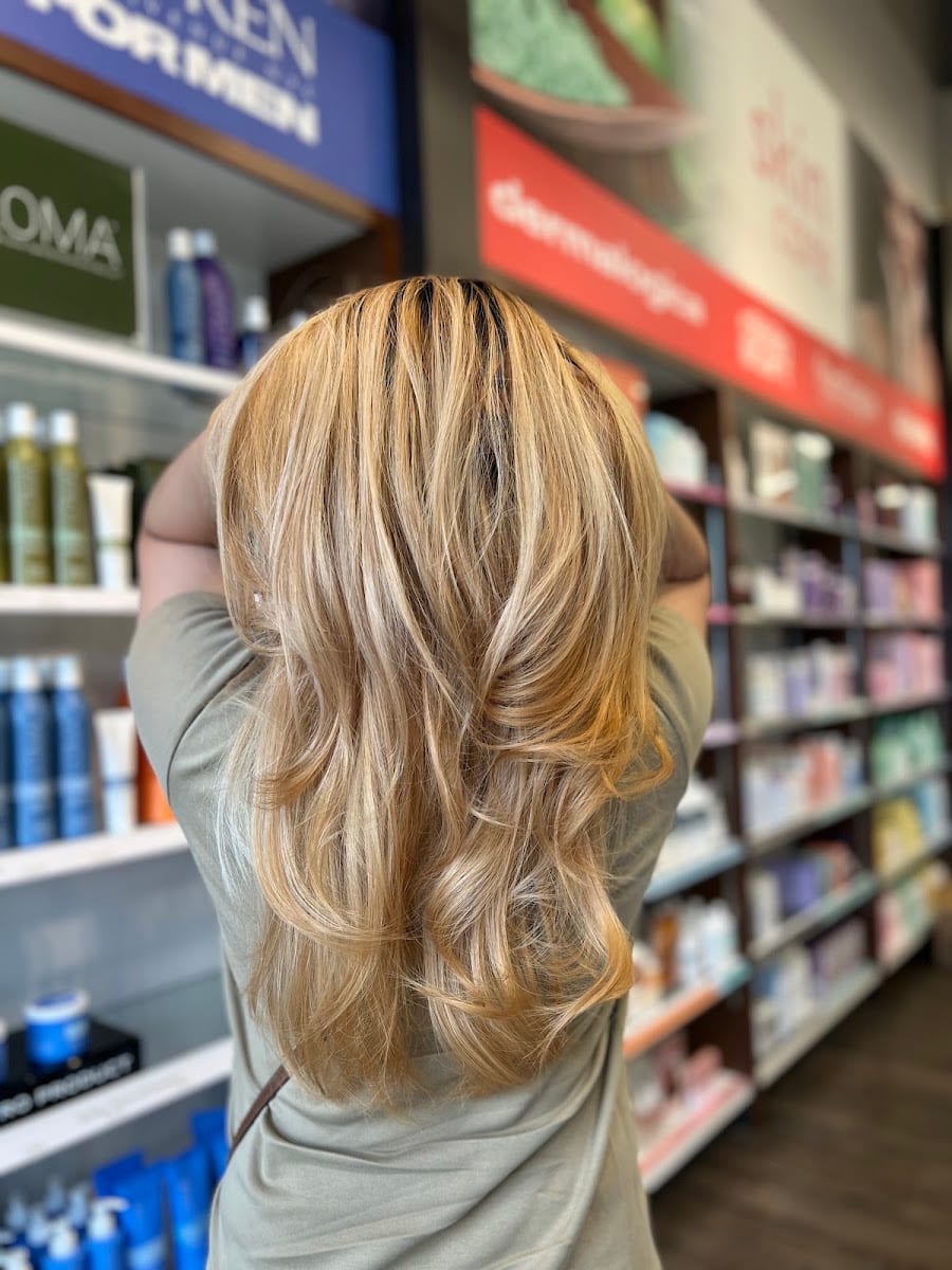 Chatters Hair Salon, photo 3