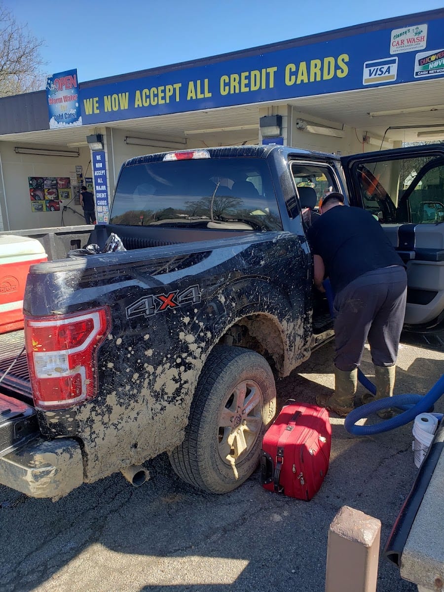Clancy's Car Wash, photo 2