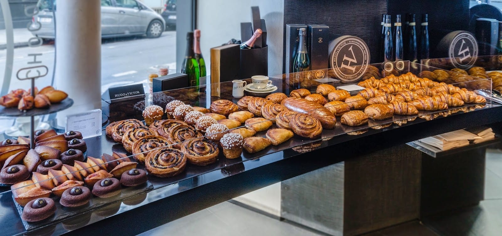 Hugues Pouget Paris - Pâtisseries Pains Chocolats Glaces