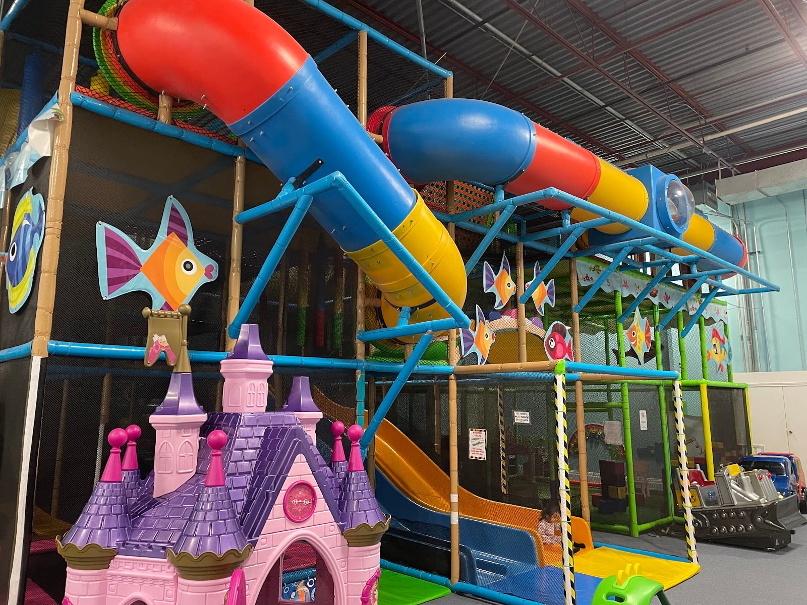 Level X Playland, photo 2