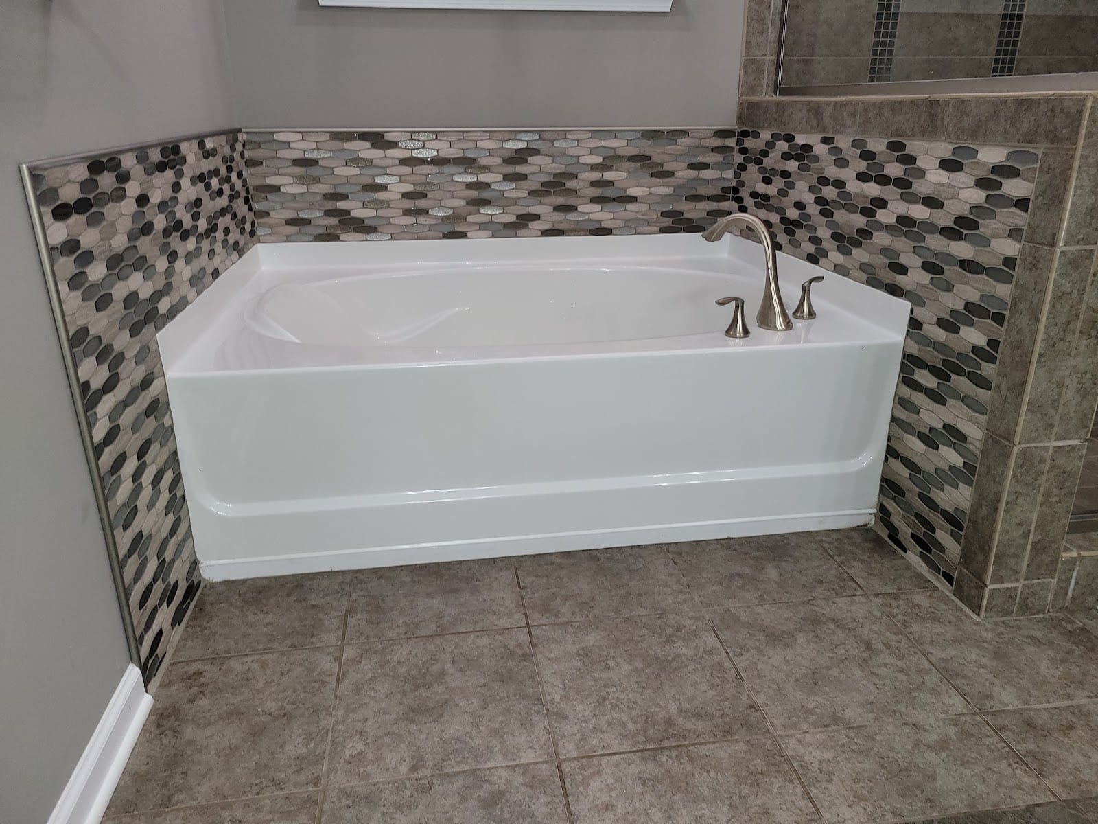 Qtech Flooring & Remodeling LLC