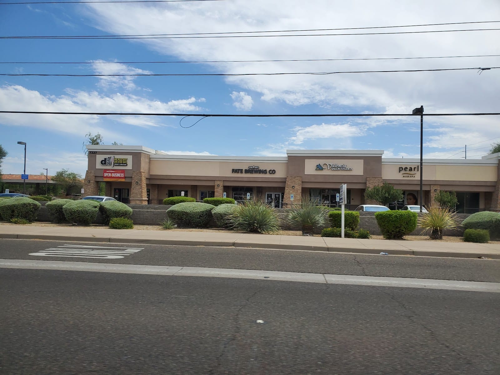 Valencia Salon Studios