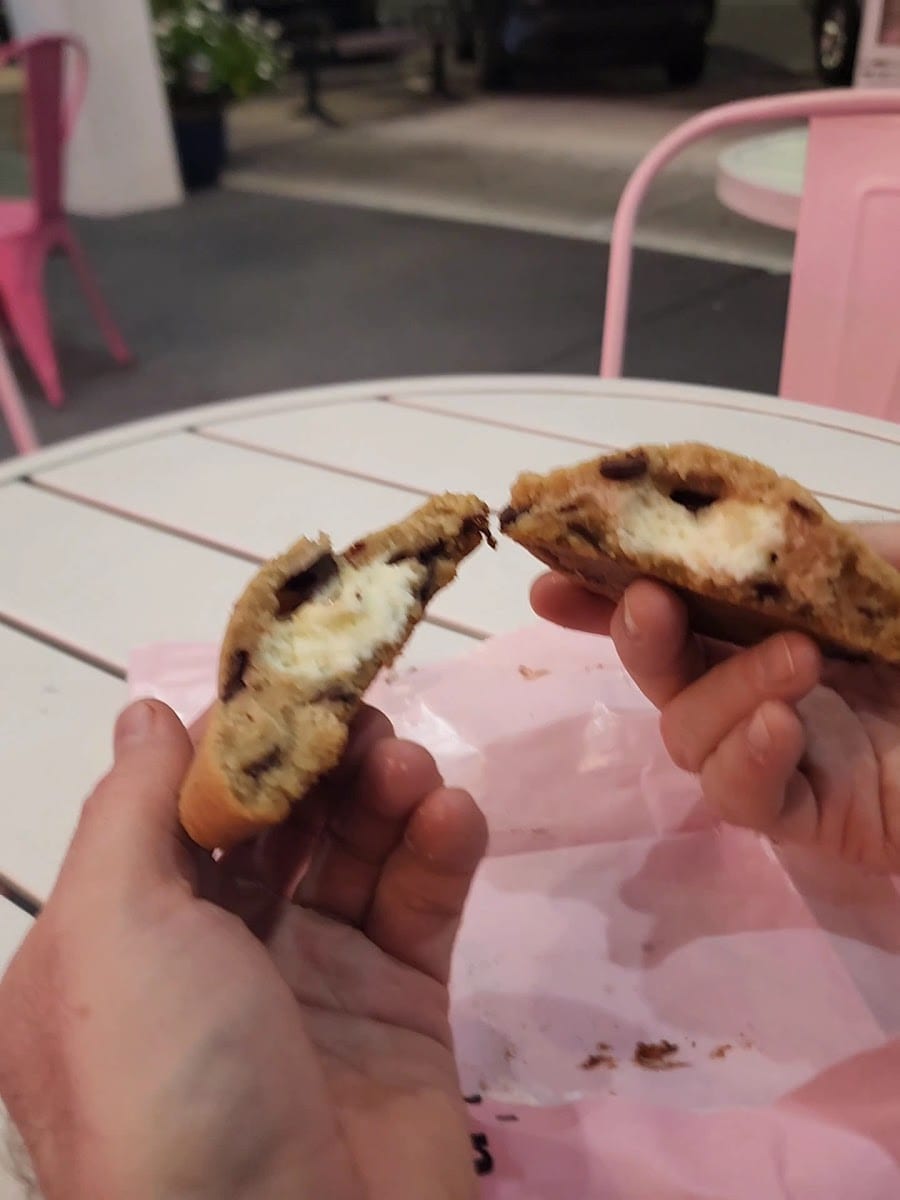 Bake'n Babes To Go, photo 3