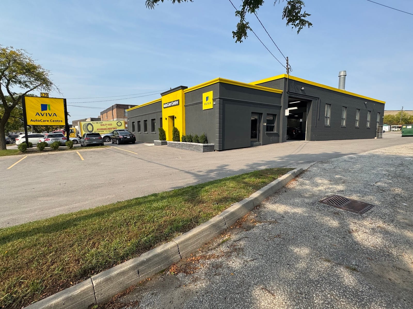 Aviva AutoCare Centre North York - powered by Assured Automotive, photo 2