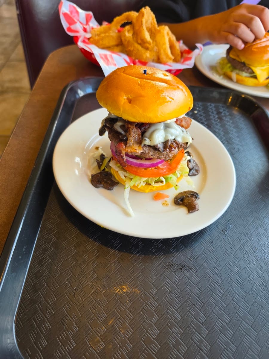 Novrozsky's, photo 3