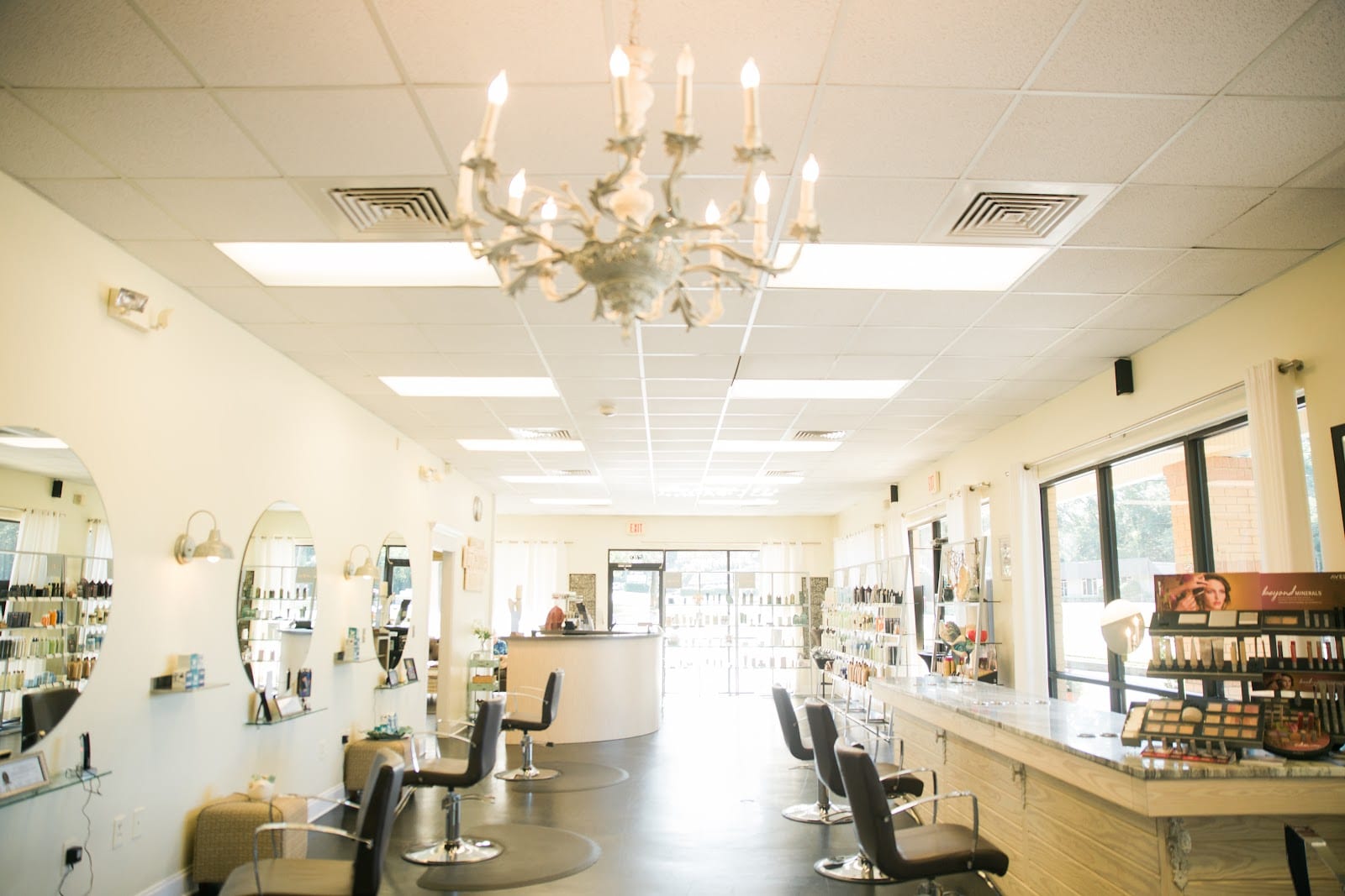 Salon West- Cottage Hill Rd., photo 4