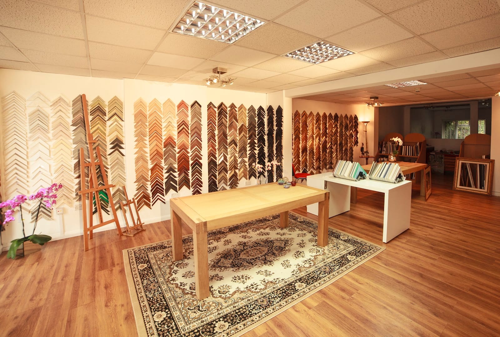 Gallery 105, photo 4