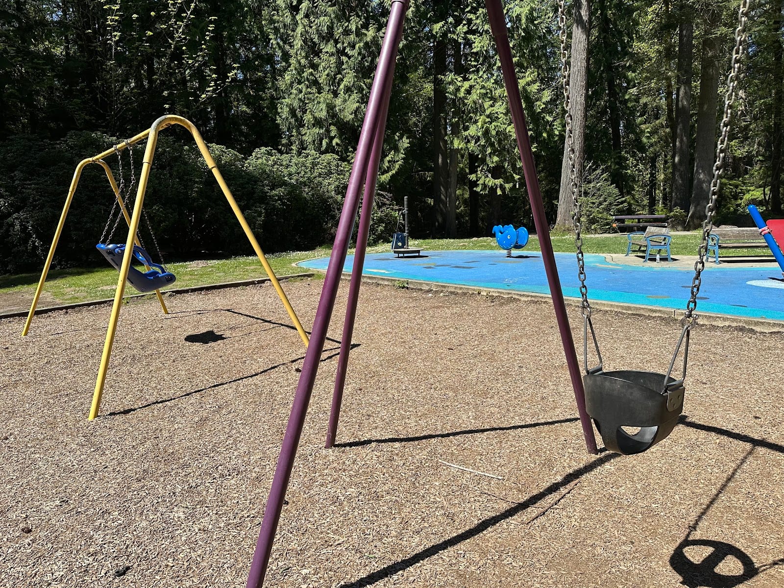 Playground, photo 2