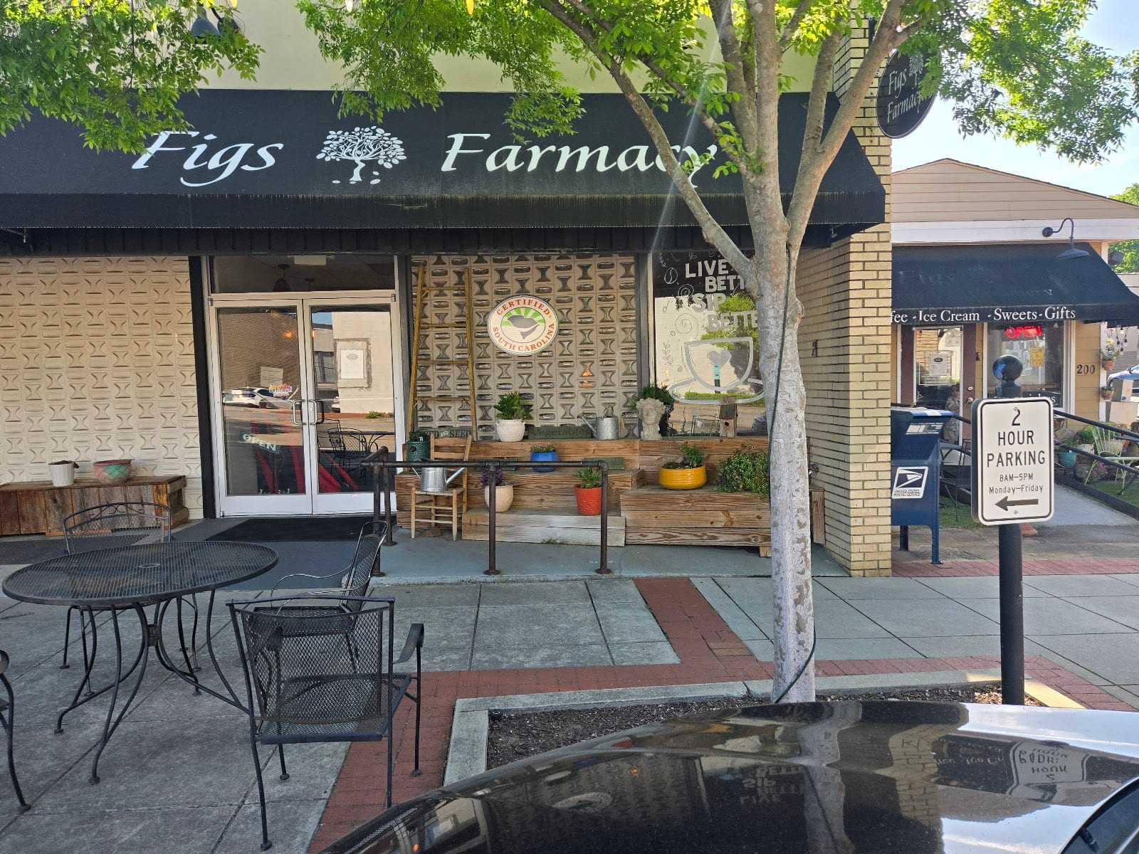 Figs Cafe & Farmacy