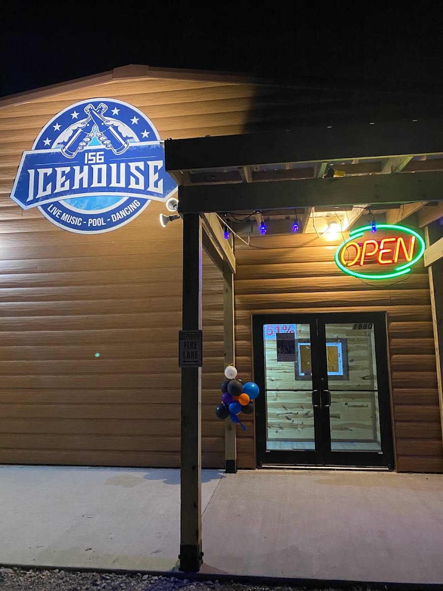 156 Icehouse, photo 2