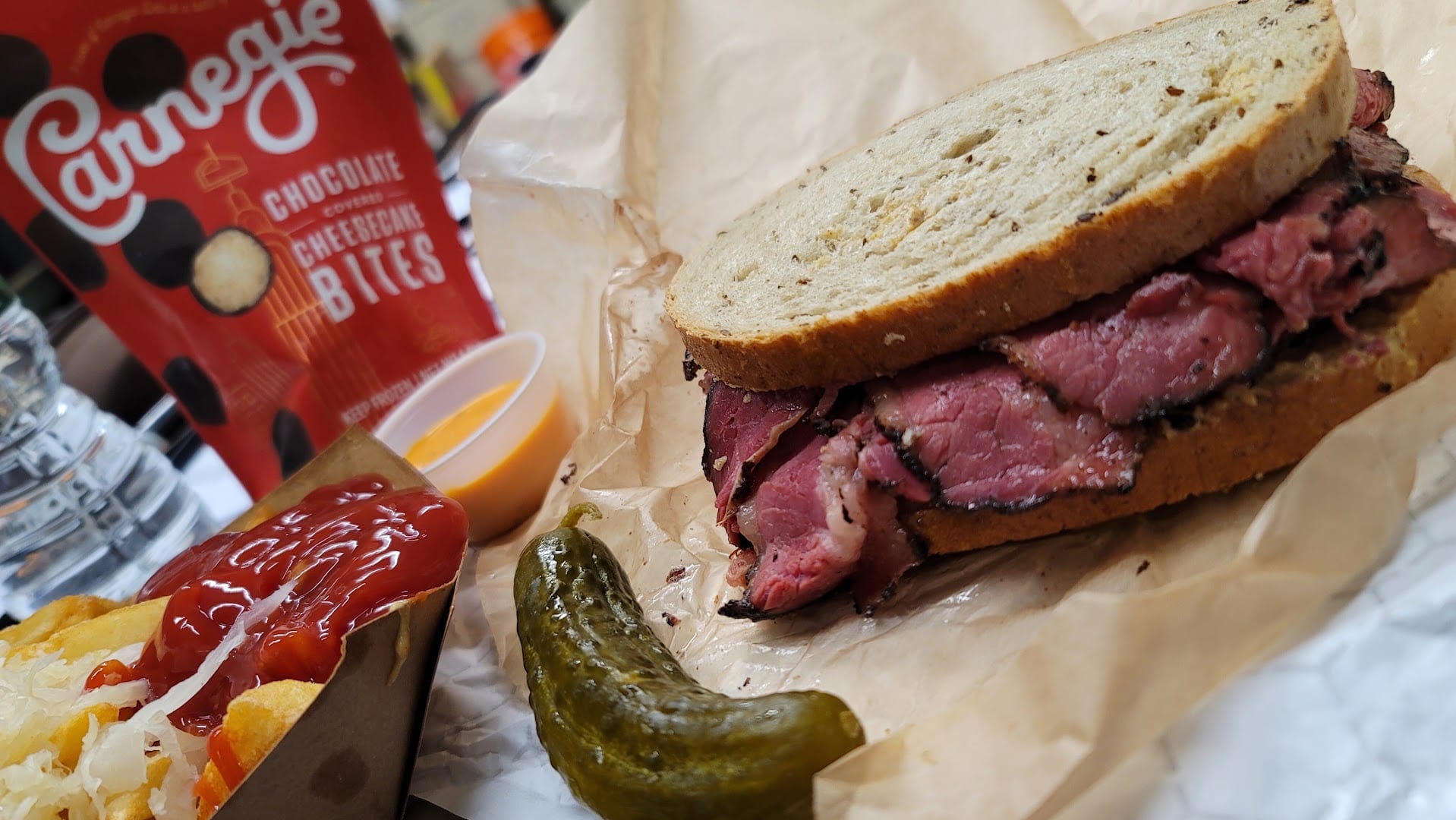 Carnegie Deli, photo 2