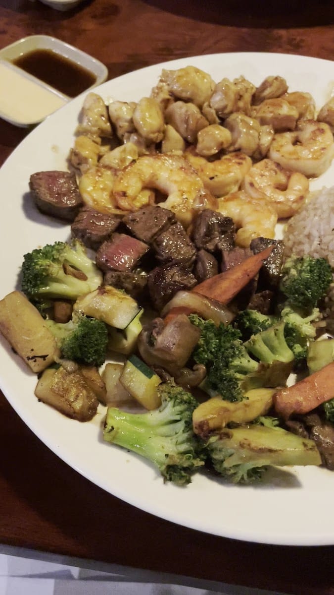 Kabuki - Japanese Steakhouse & Sushi Bar, photo 3