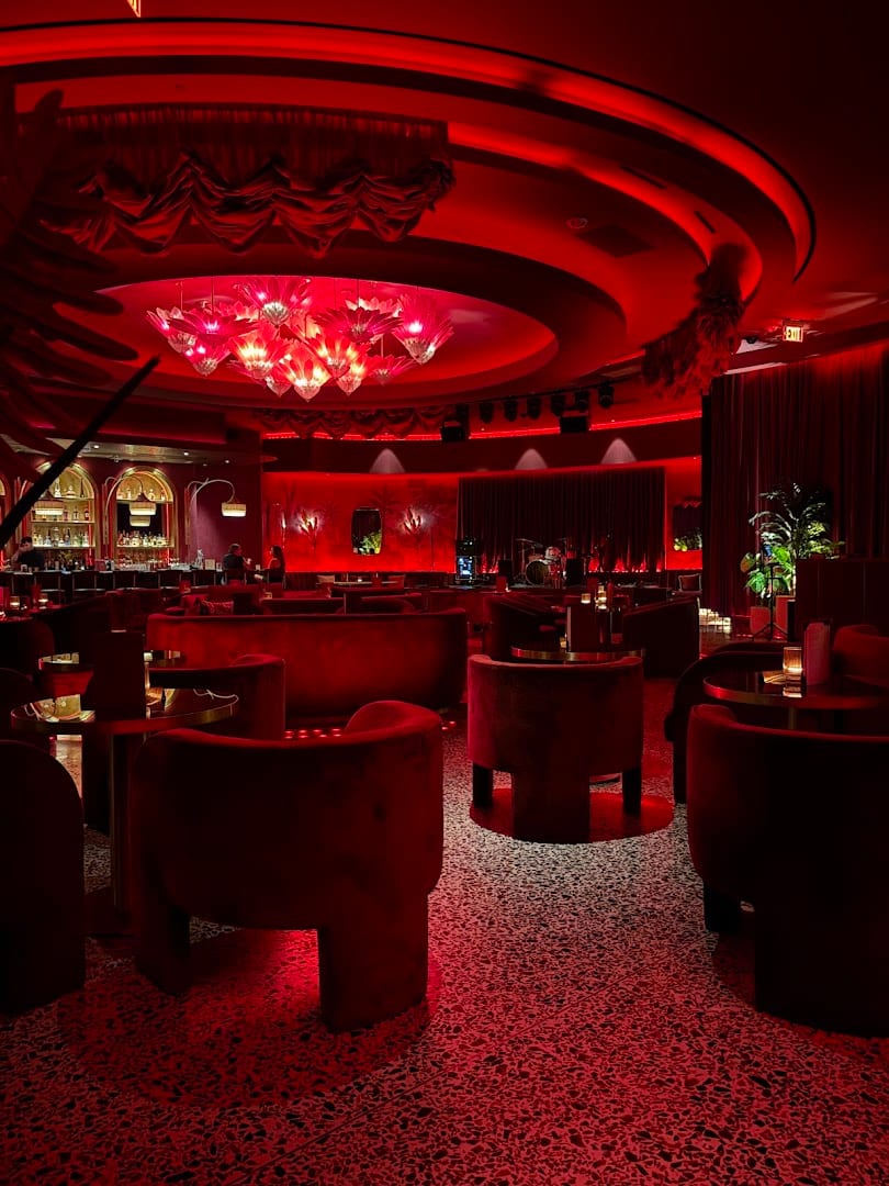 Rouge Room, photo 4