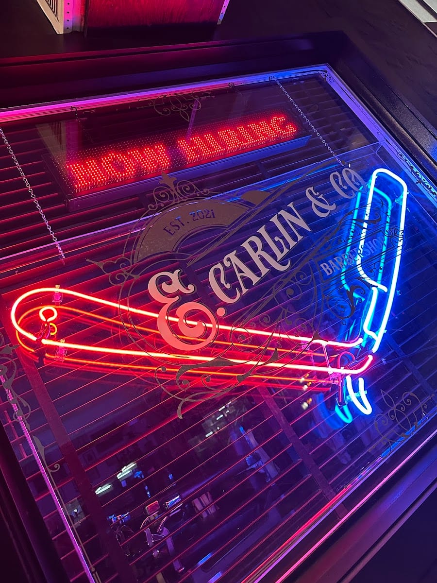 E. Carlin & Co Barbershop, photo 2