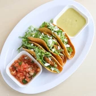 Wahoo's Fish Taco, photo 2