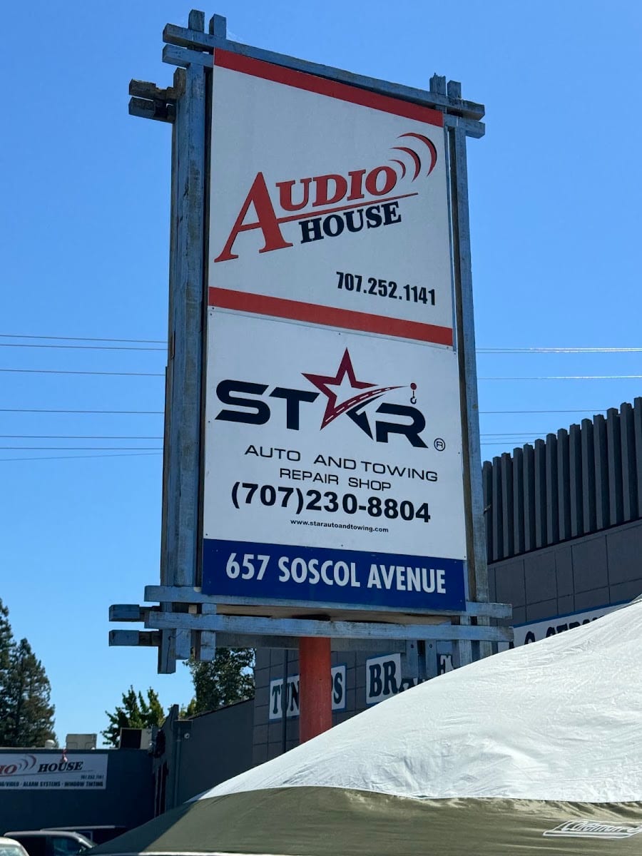 STAR AUTO AND TOWING