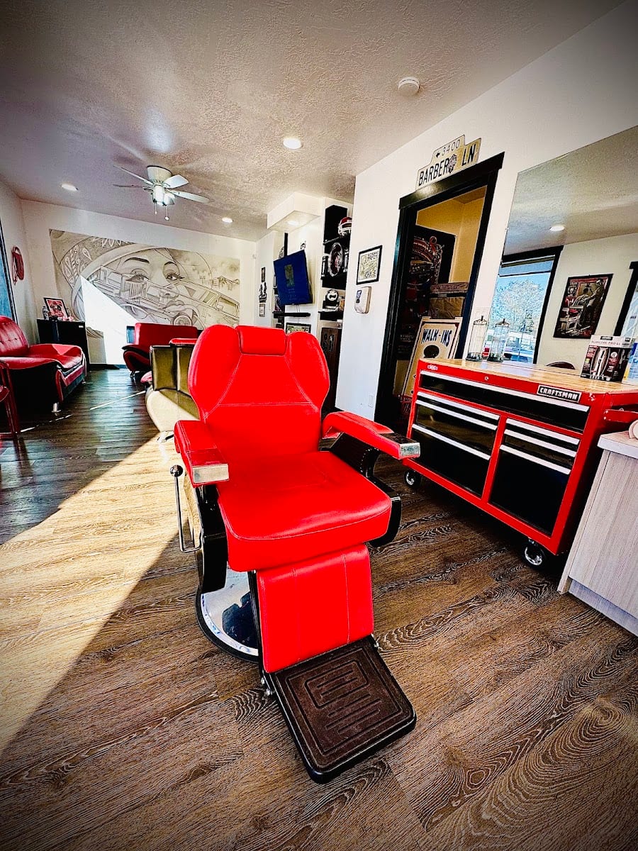 Lux Barber lounge, photo 4