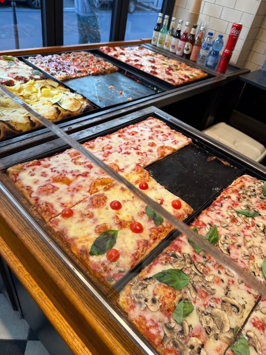 Pizza Di Loretta - Roquette, photo 2