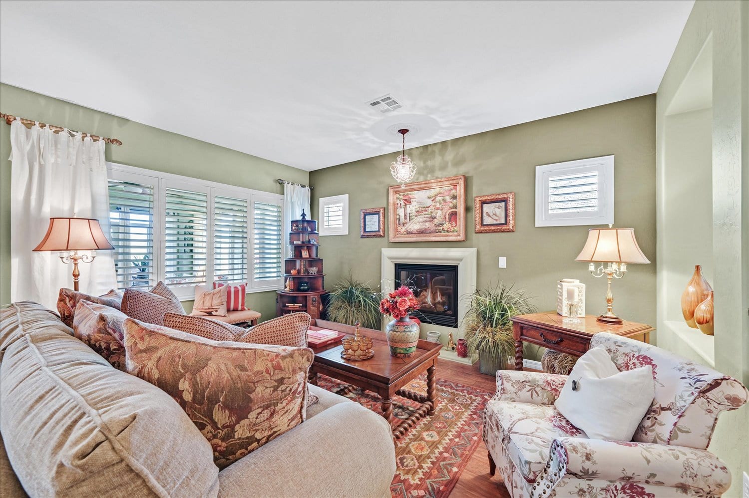 Summerlin Real Estate | Homes by Dr. Jan Duffy, photo 3