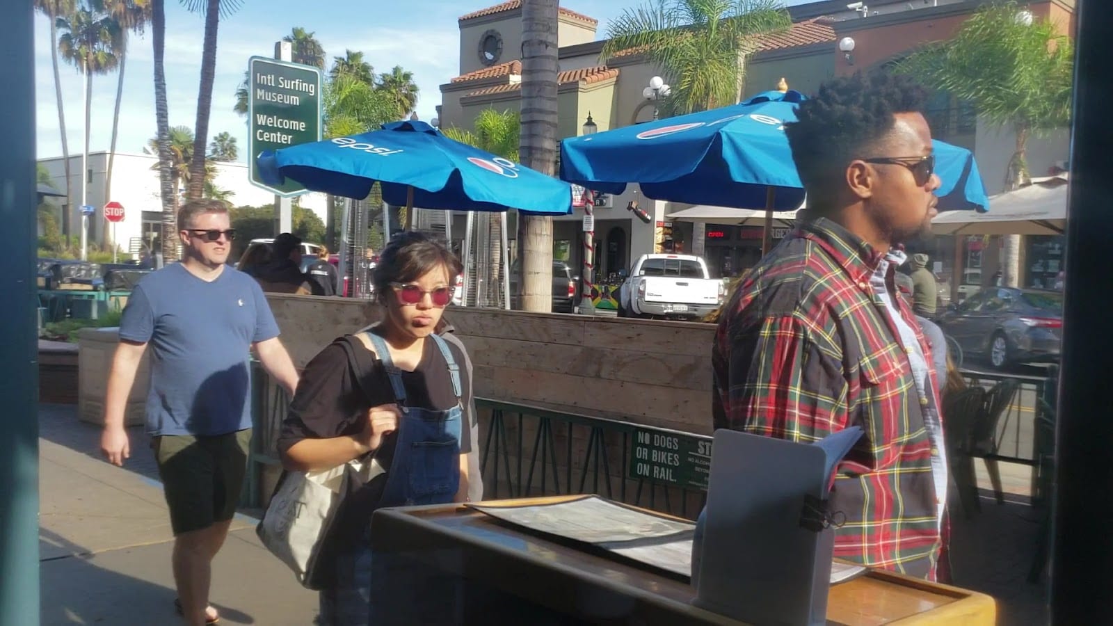 Longboard Restaurant & Pub, photo 3