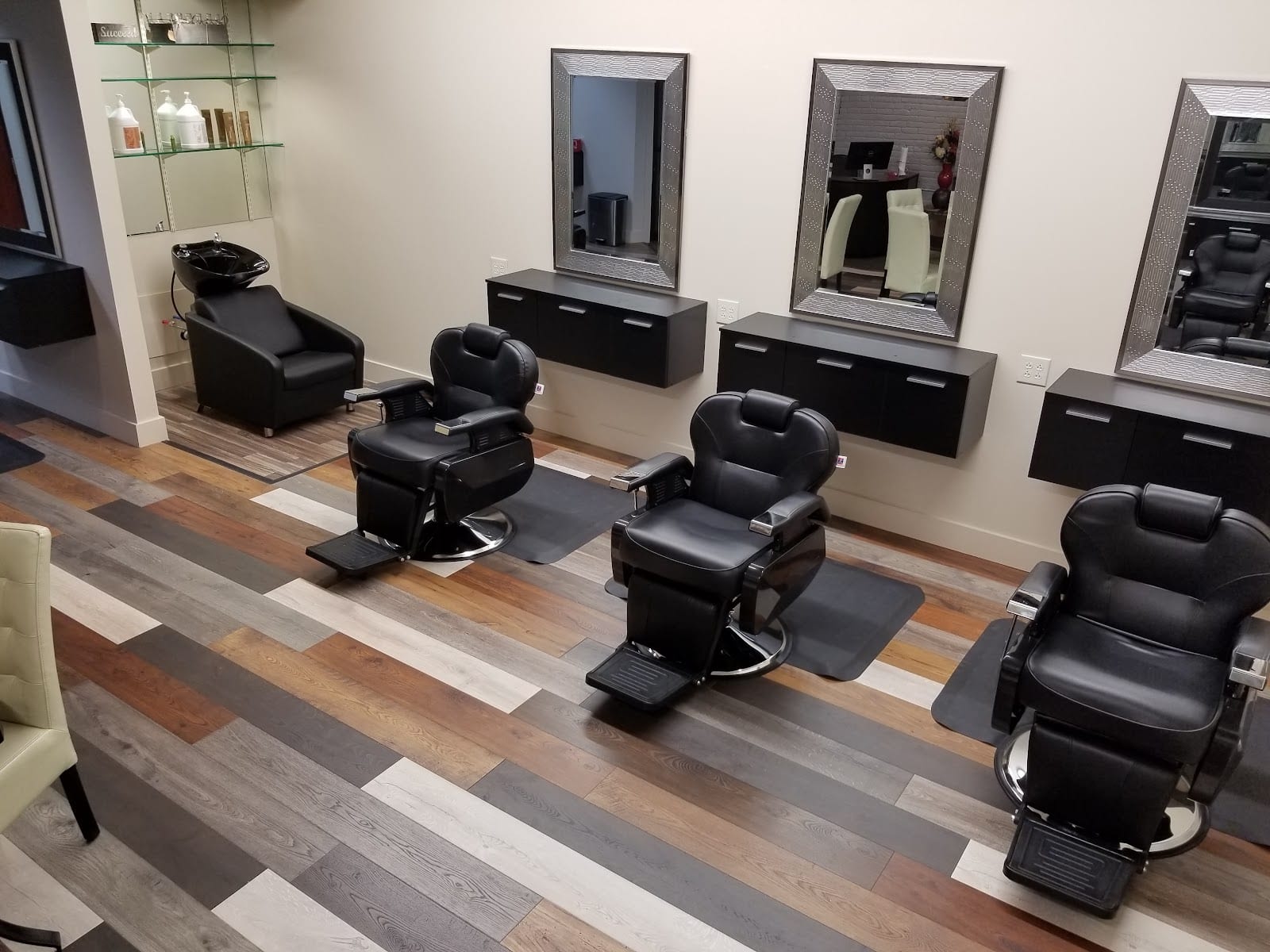 Enhanced GentleMen Grooming Parlor Rochester, photo 2