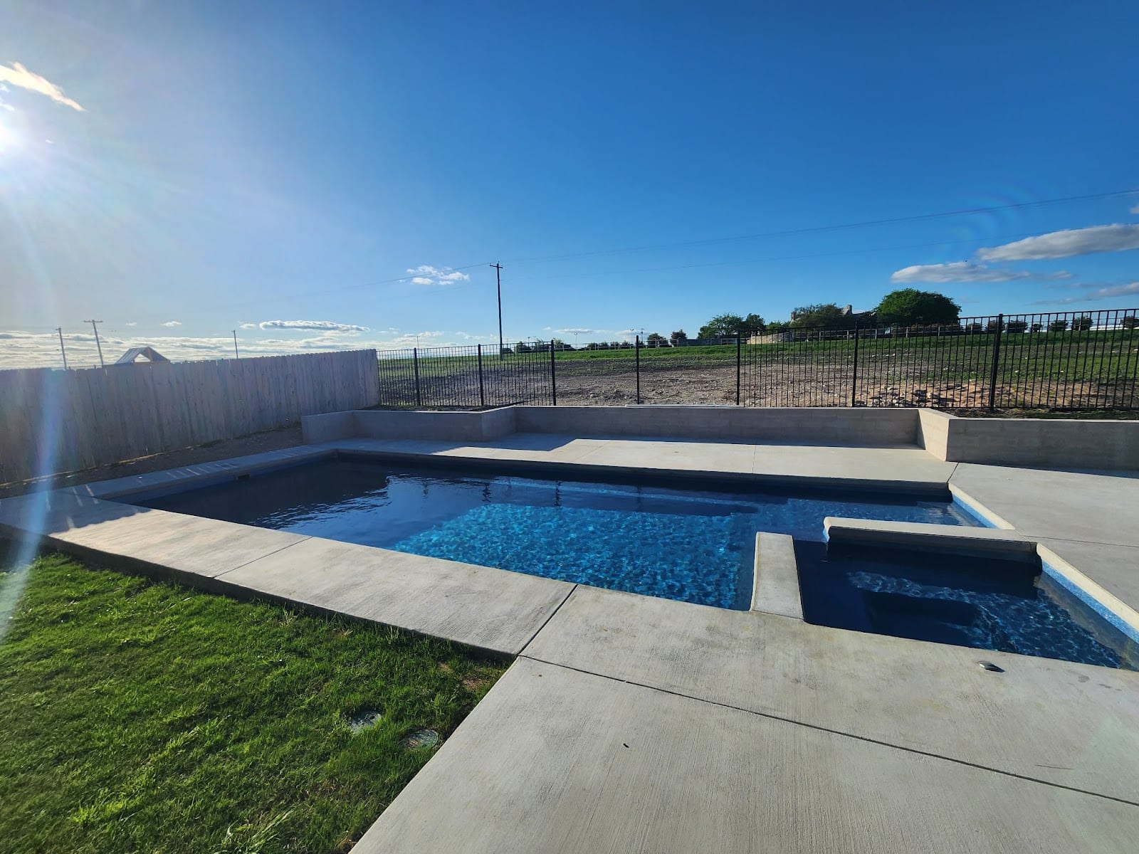 BlueLux Pools, photo 2