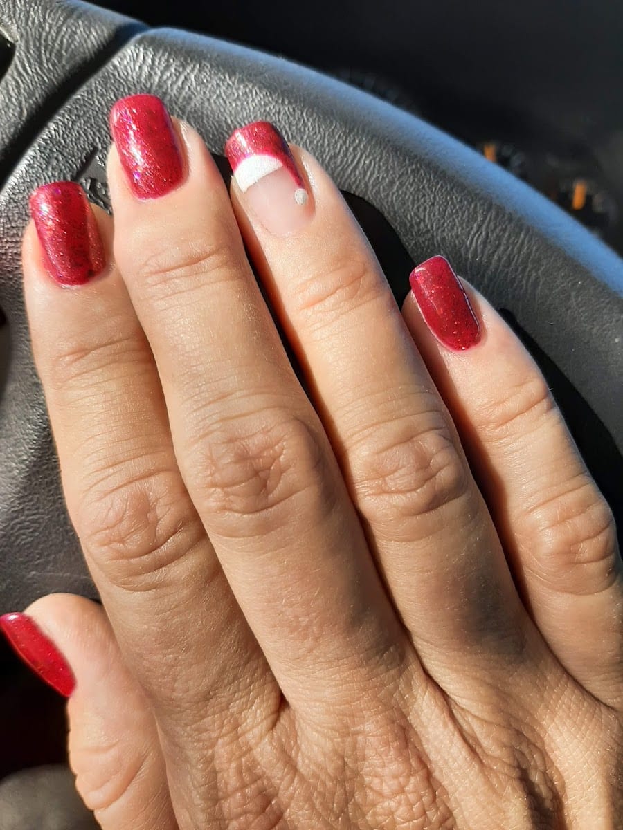ONE Nail Lounge