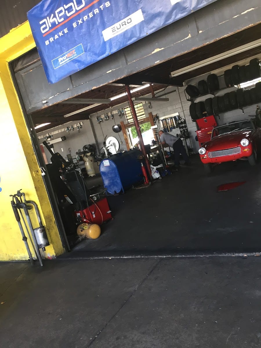 Northgate Auto Repair #1, photo 4