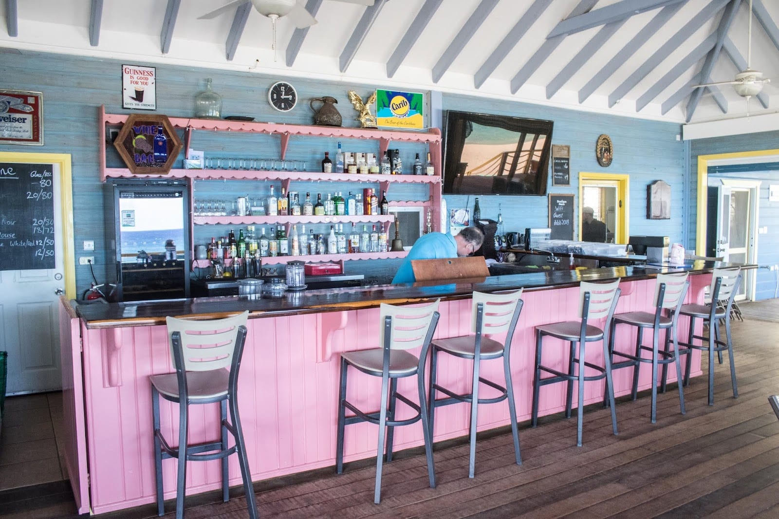 Isles Bay Beach Bar
