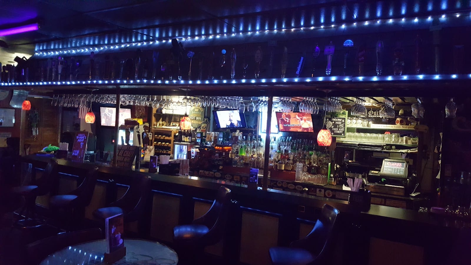 Cozzy's Comedy Club & Tavern, photo 3