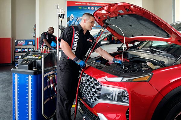 Valvoline Instant Oil Change, photo 2