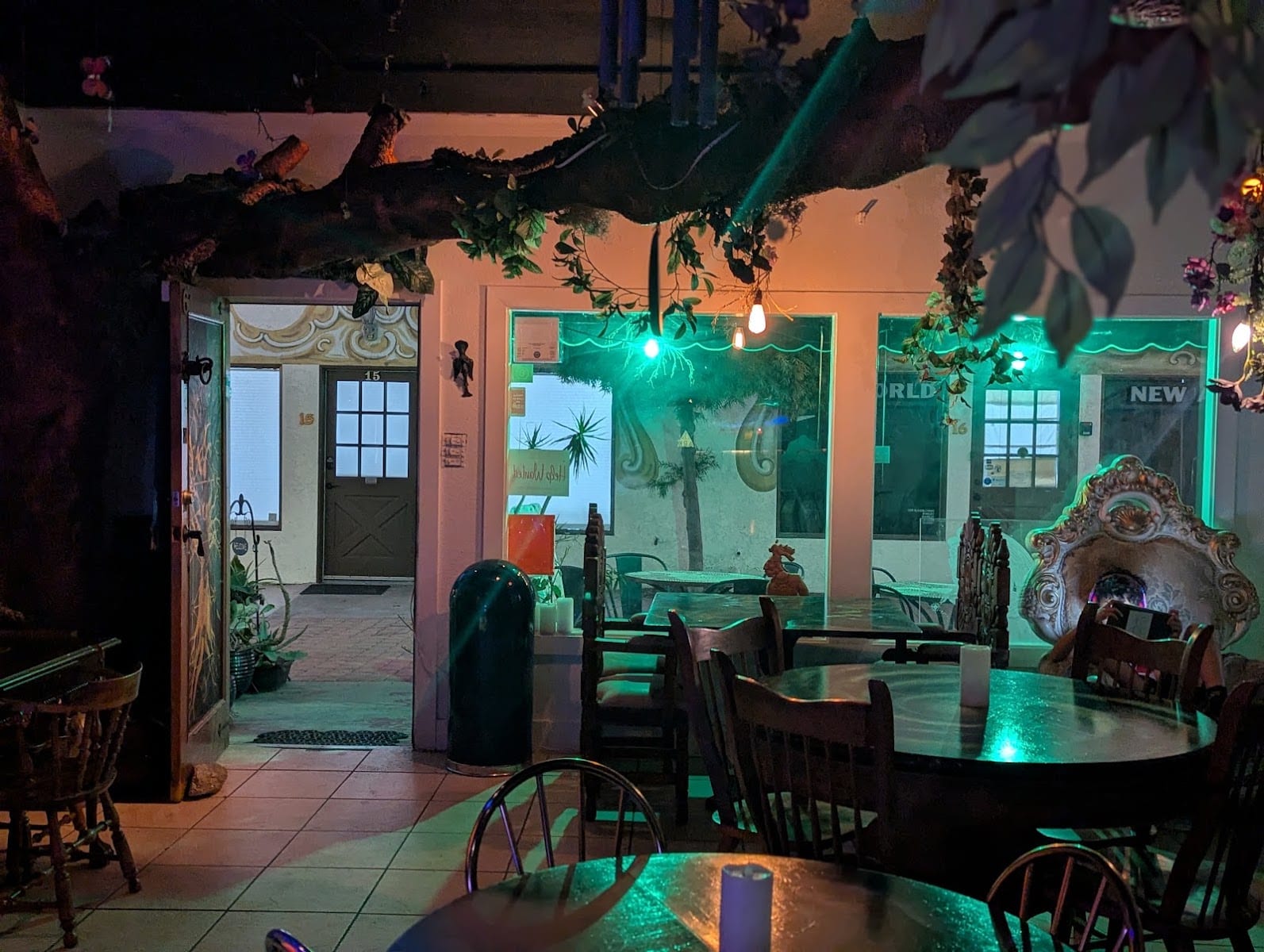 Mystic Water Kava Bar Huntington Beach, photo 4
