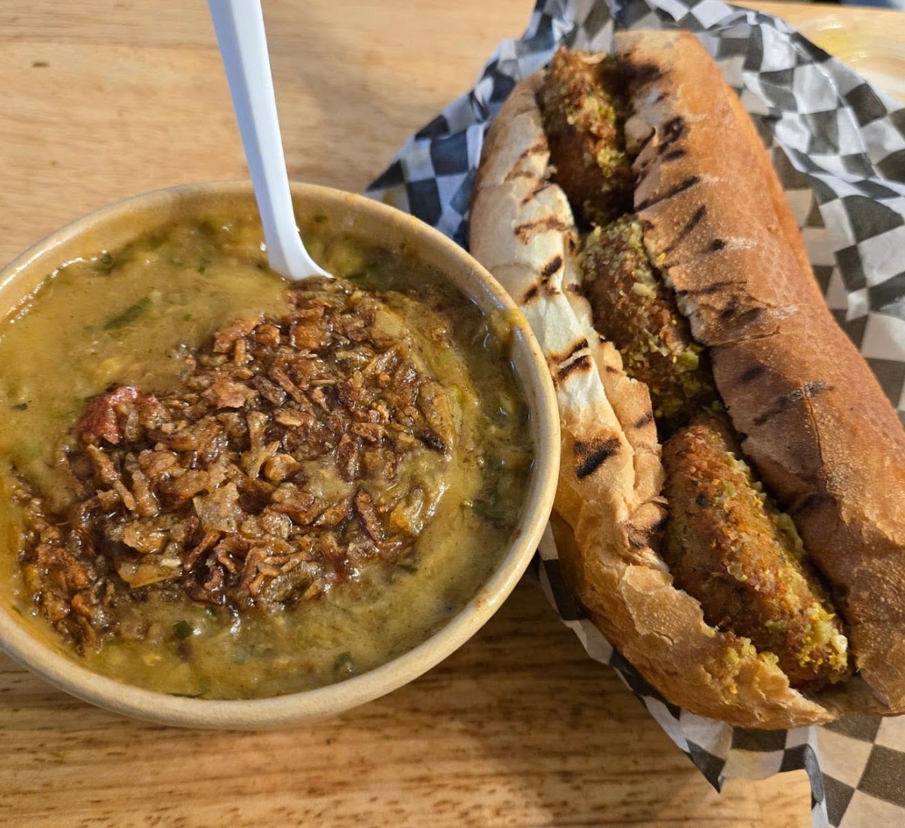 Nikoo food truck