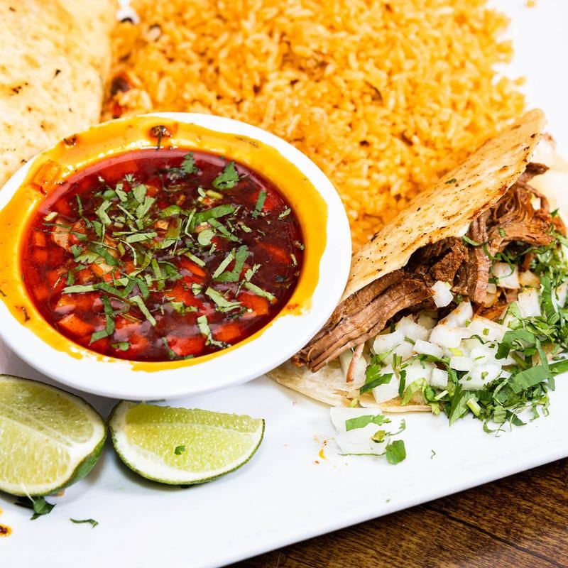 Los Compadres Mexican Grill