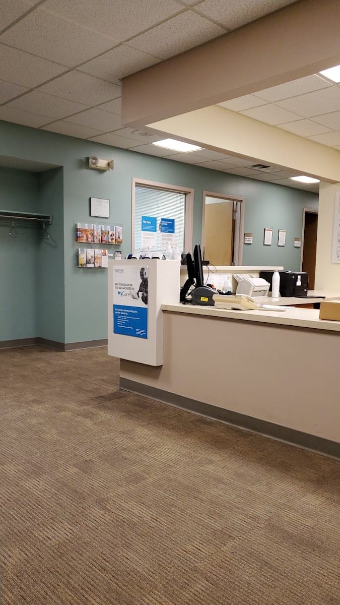 RRH Physical Therapy & Rehabilitation - Midtown Athletic Club, photo 3