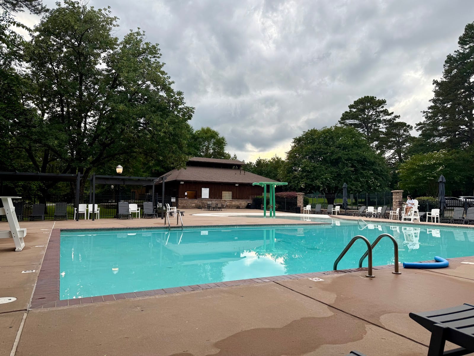 Woodlands Edge Community