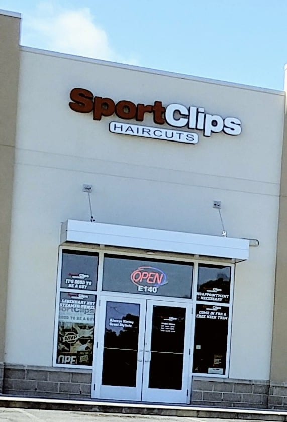 Sport Clips Haircuts of Mobile - Westwood Plaza, photo 4