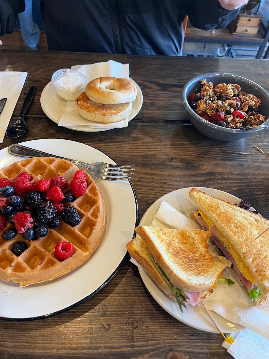 The Grind Coffeehouse