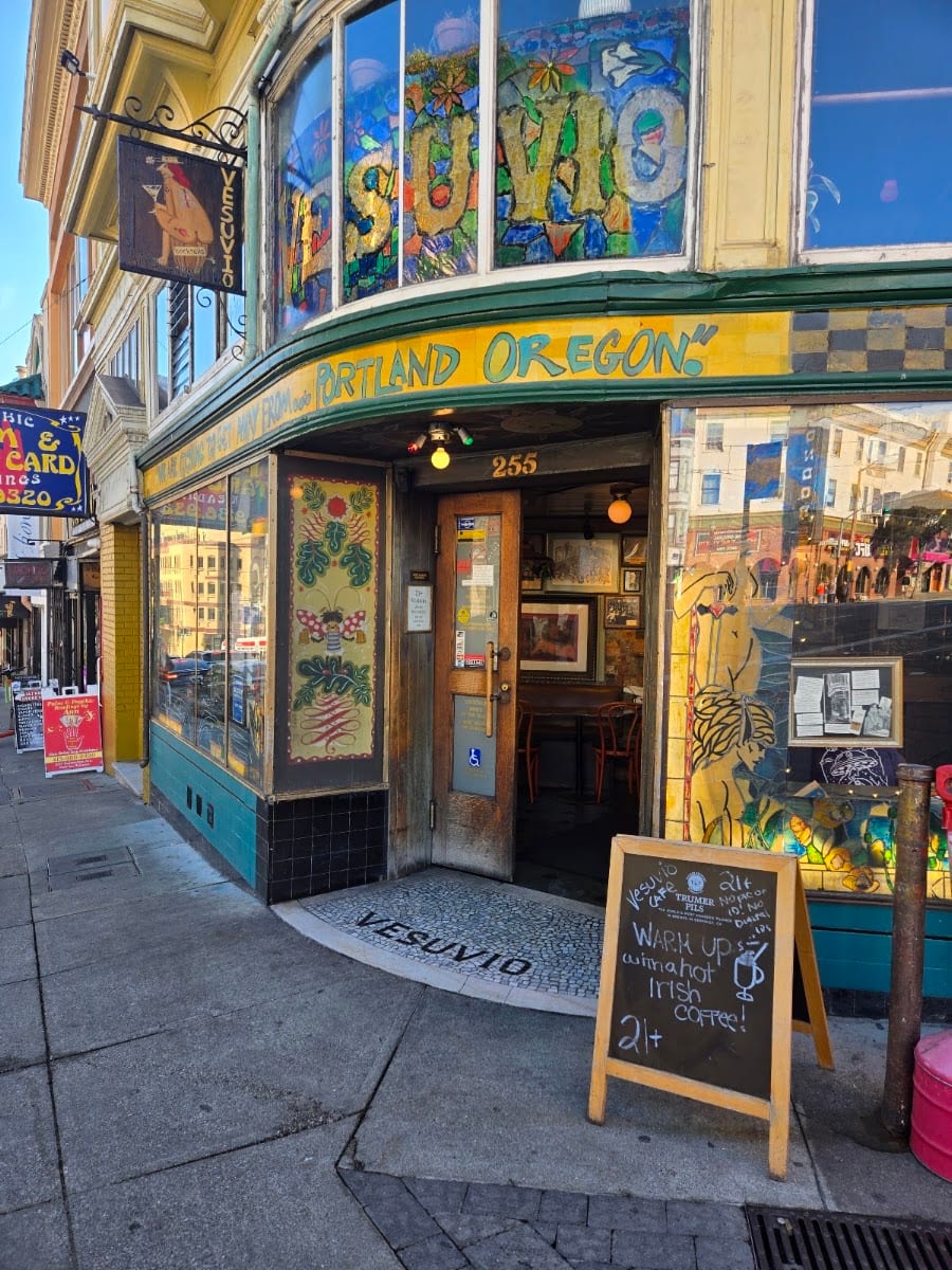 Vesuvio Cafe, photo 2