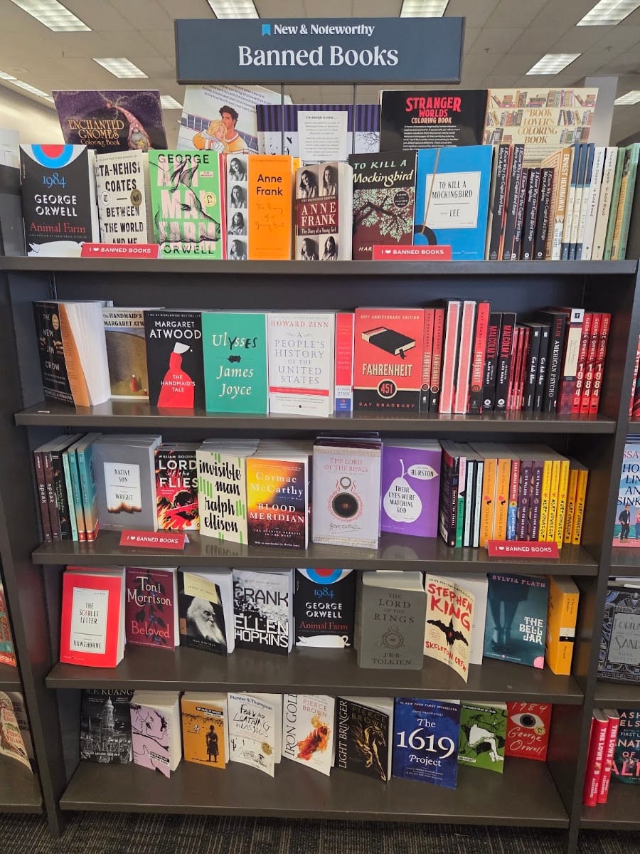 Books-A-Million, photo 3