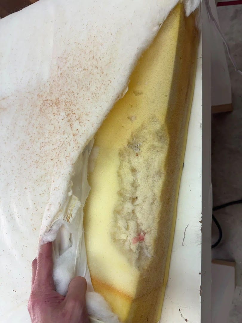 Lab of Leather Repair, photo 2
