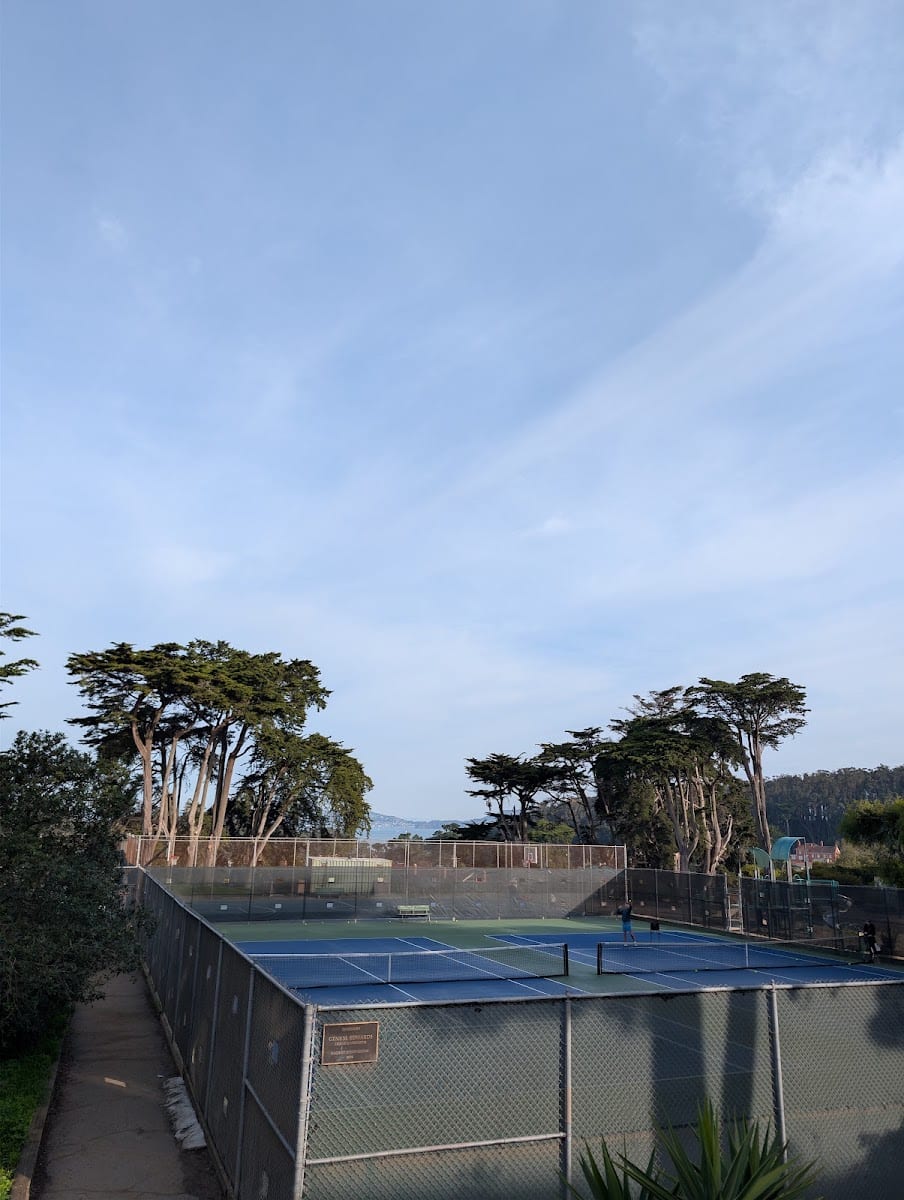 Presidio Wall Tennis Courts
