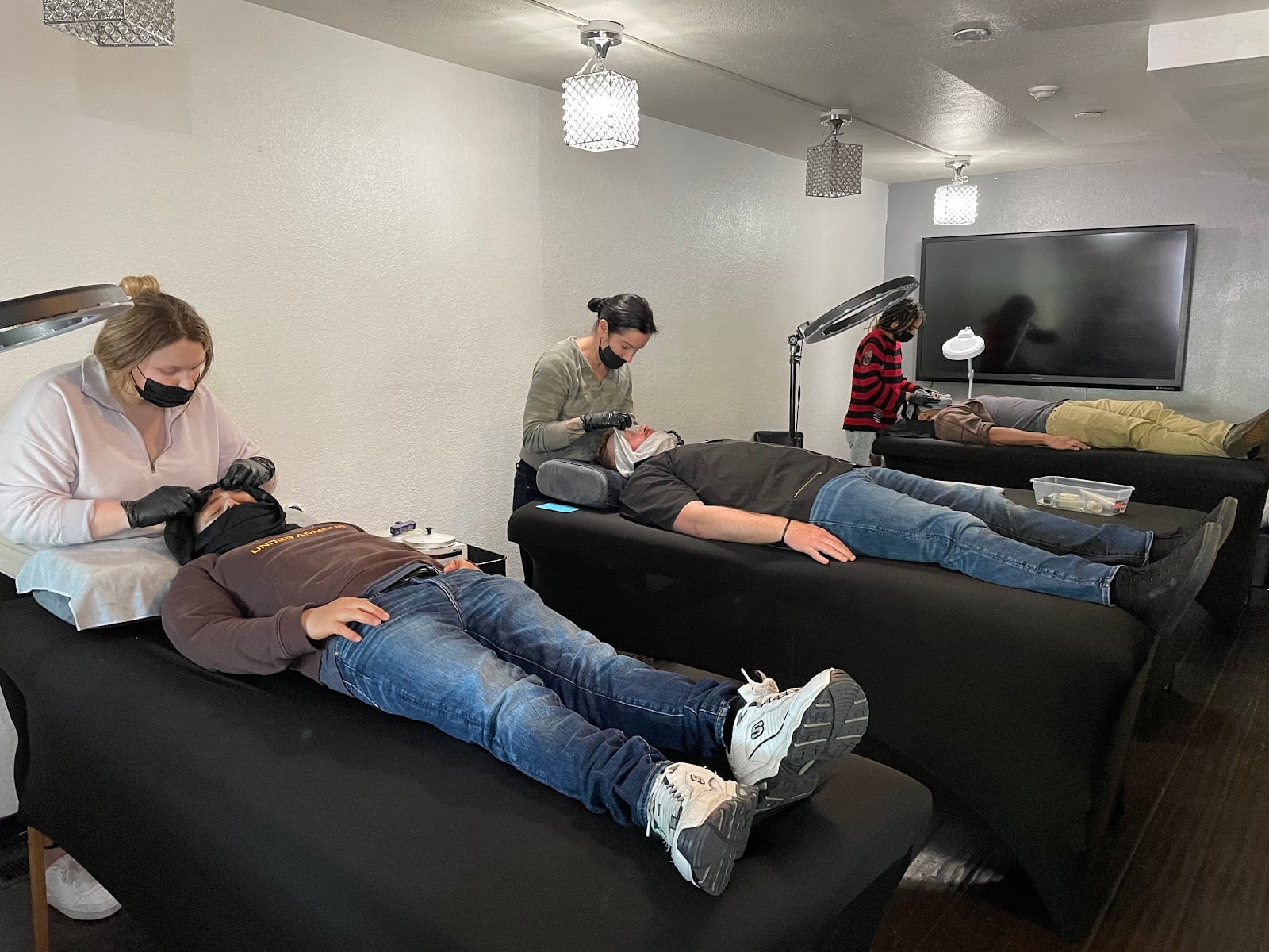 Olympia Barber and Esthetics School, photo 2