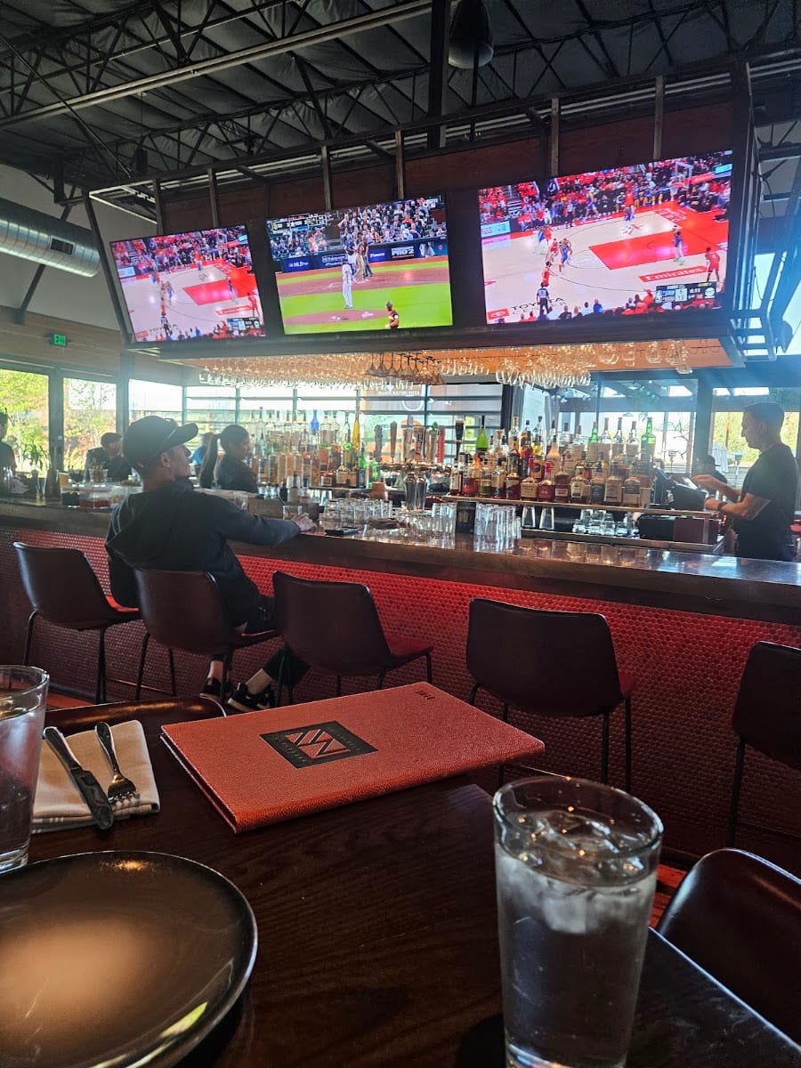 NapaSport Steakhouse and Sports Lounge, photo 4