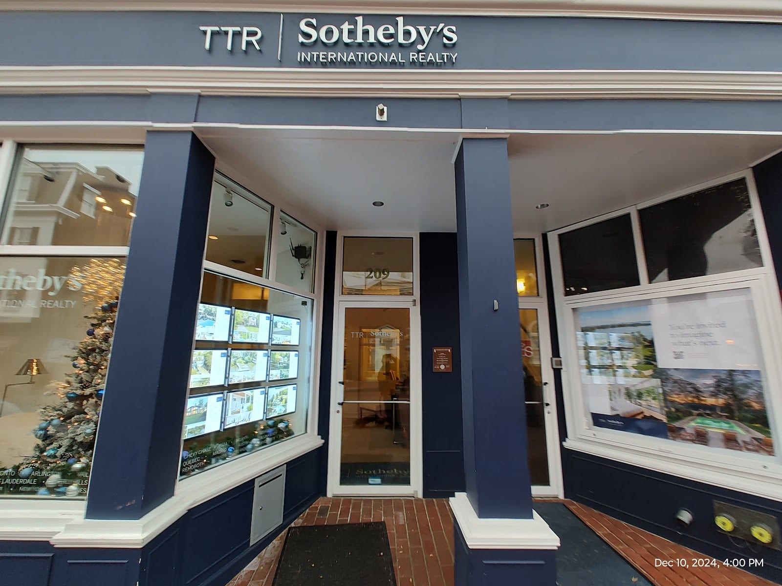 Alex Lerner, TTR Sotheby's International Realty, photo 3
