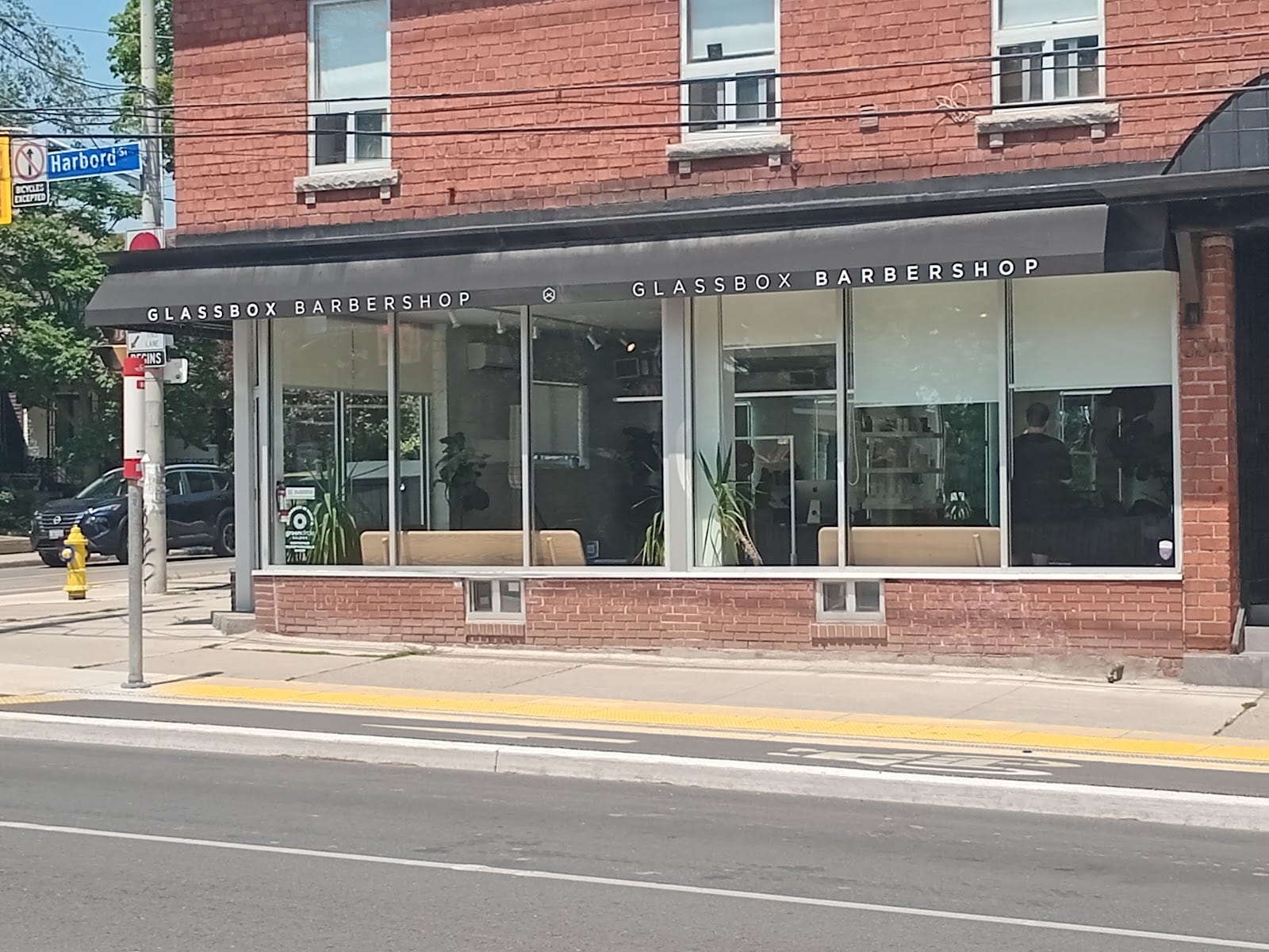 Glassbox Barbershop, photo 3