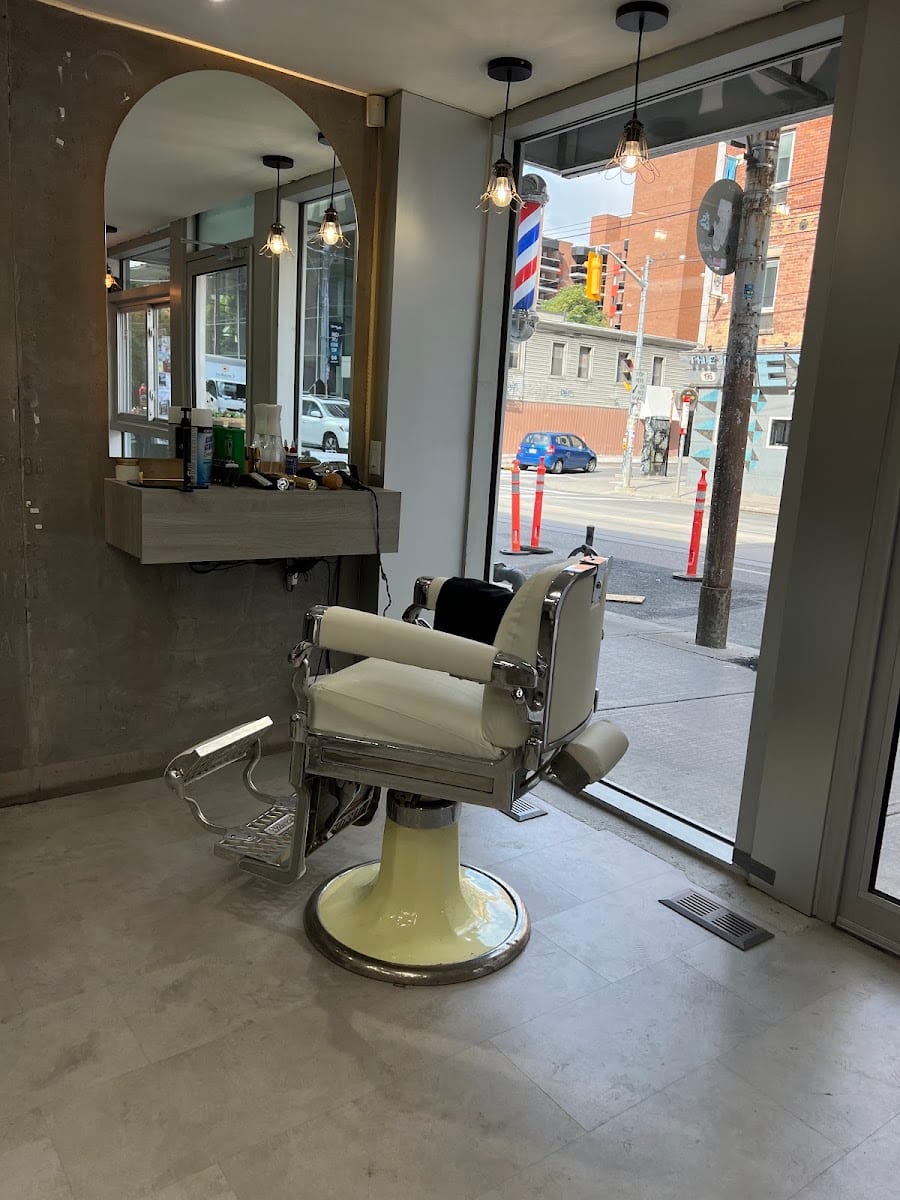 Tower Barber Shop, photo 3