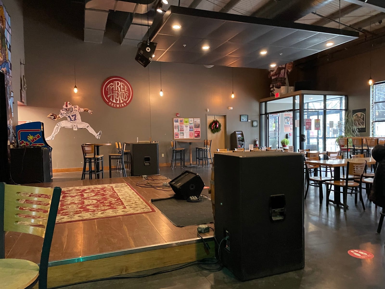 Three Heads Brewing, photo 3