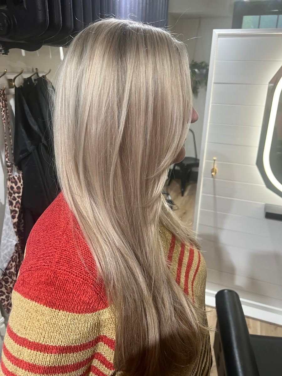 Root & Bloom Salon
